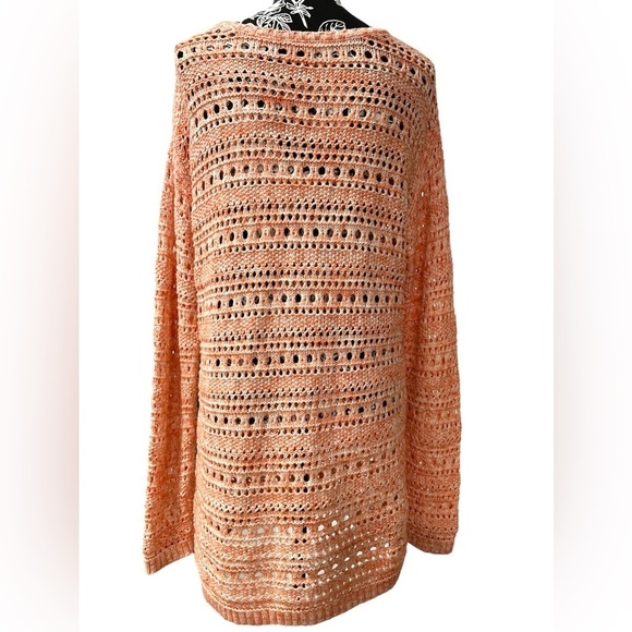 TALBOTS peach, lightweight sweater - Picture 2 of 9